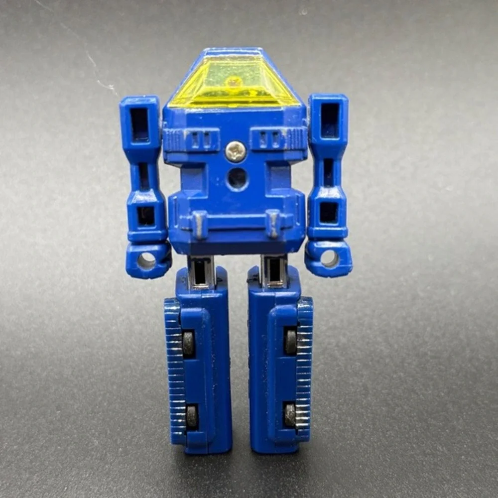 Vintage 1983 Gobots Enemy Tank MR-02 02‎ Blue Robot Bandai Vehicle Toy